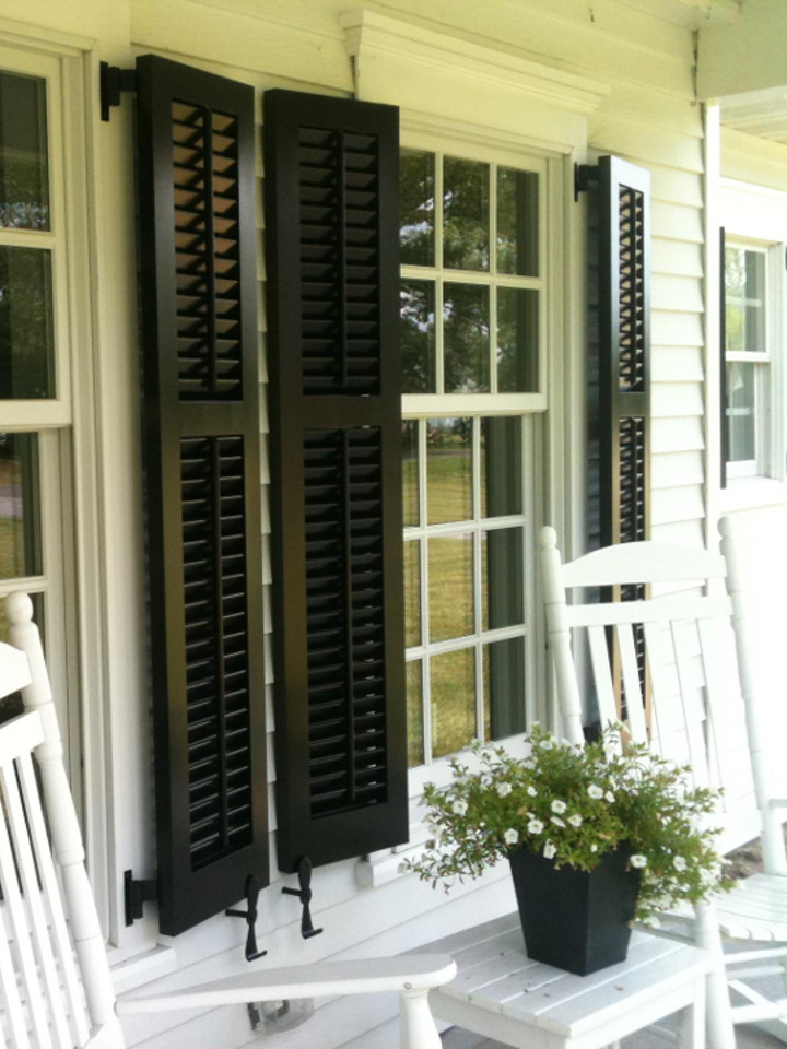 What a difference shutters can make!